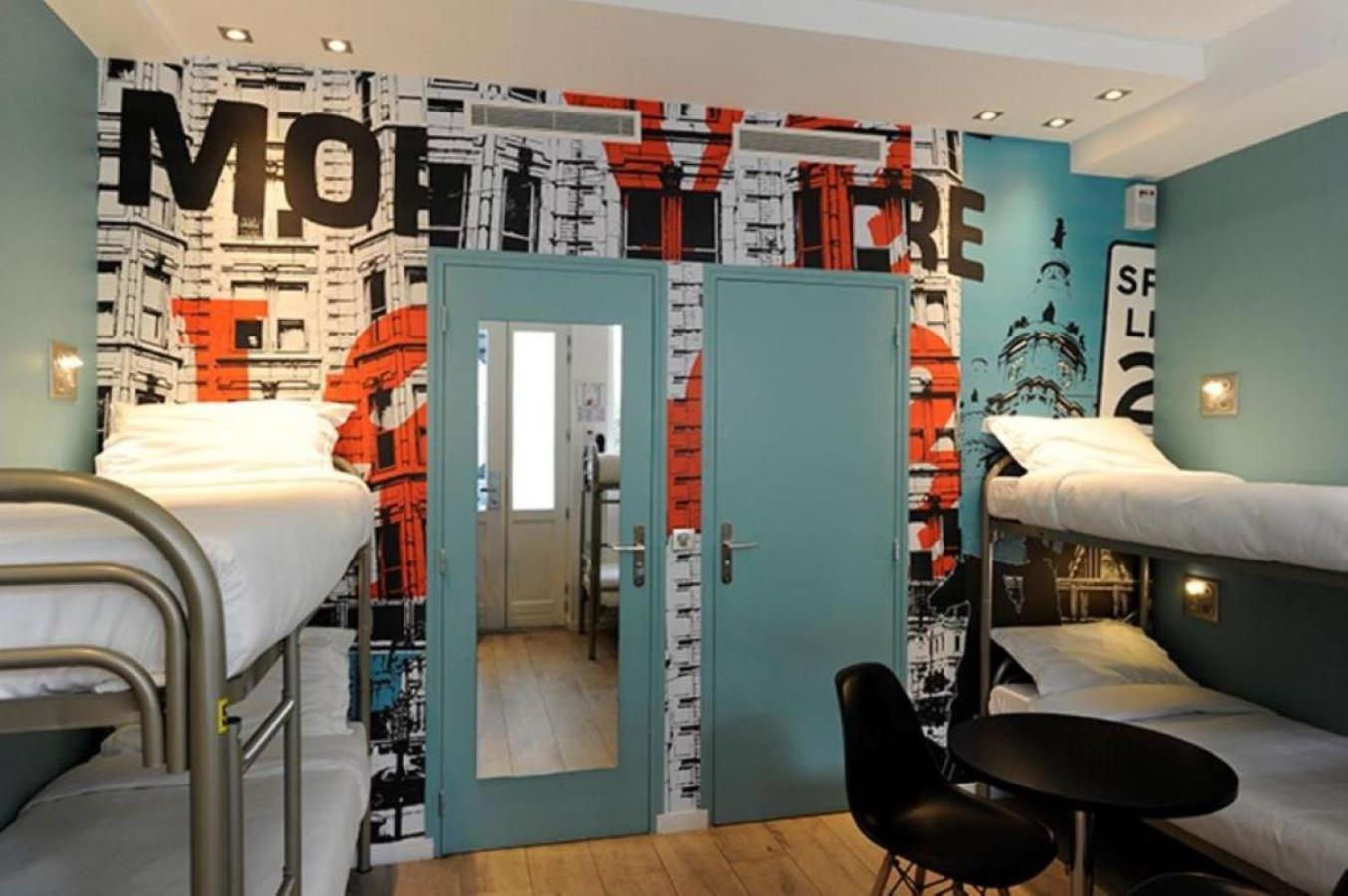 The 3 Ducks Eiffel Tower By Hiphophostels Hostel Paris