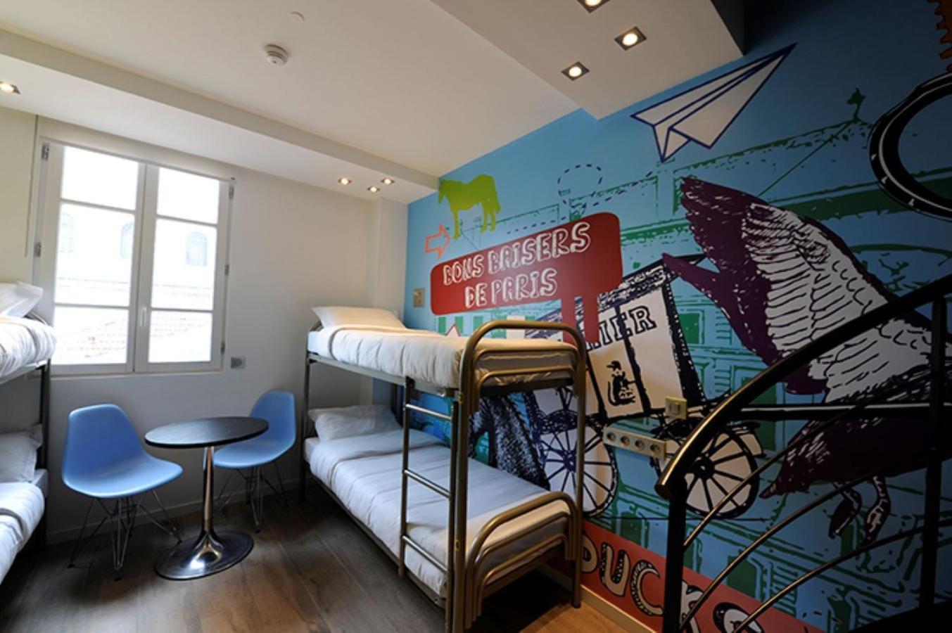 Hostel The 3 Ducks Eiffel Tower By Hiphophostels